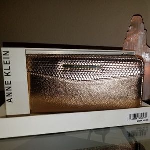 Anne Klein Pocketbook ~ Wallet